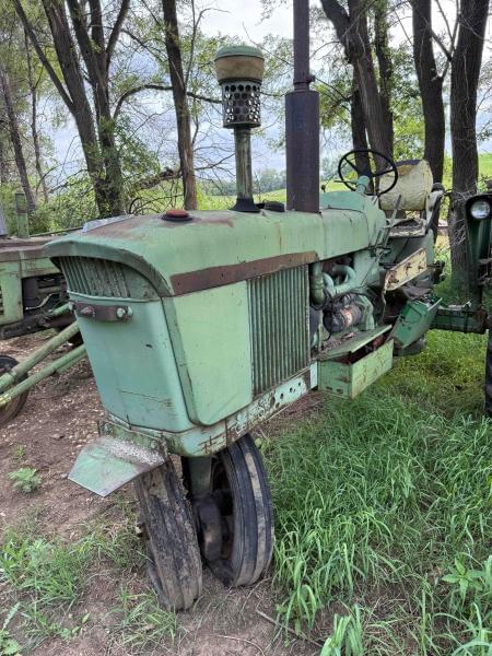 Image of John Deere 3010 equipment image 2