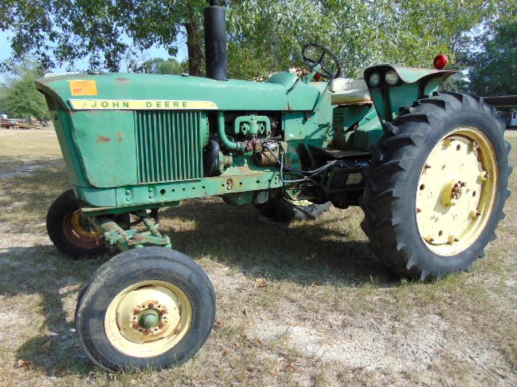 Main image John Deere 3010