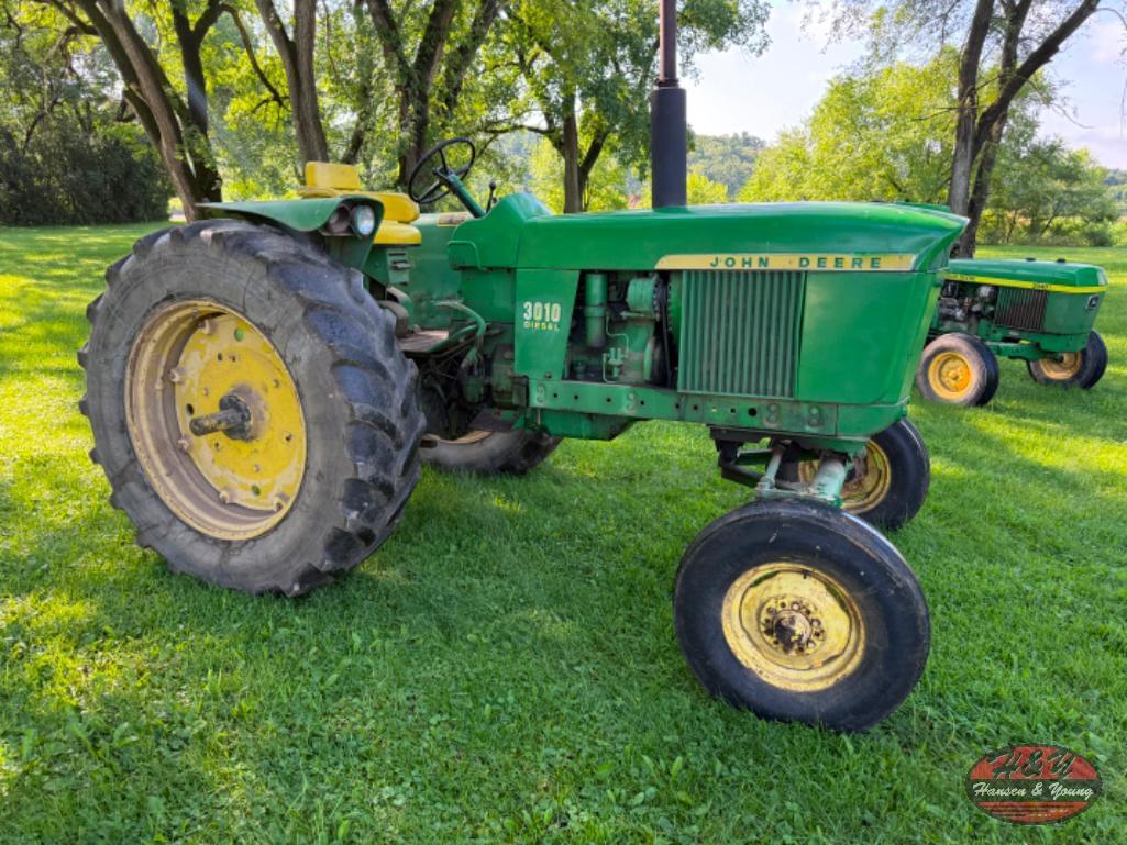 Image of John Deere 3010 Primary image