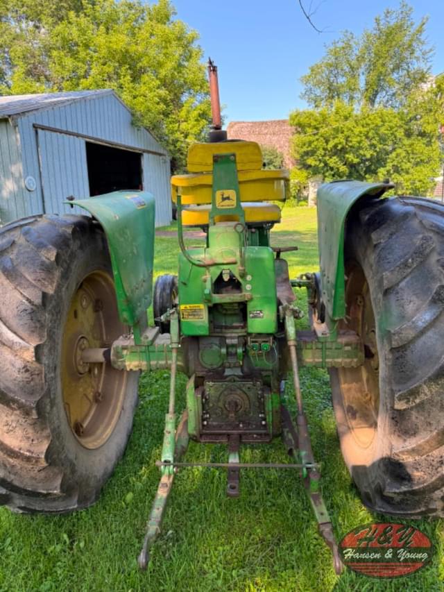 Image of John Deere 3010 equipment image 3