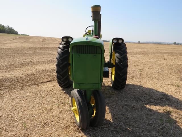 Image of John Deere 3010 equipment image 1