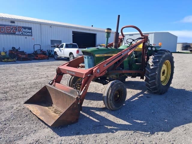 Image of John Deere 3020 equipment image 3
