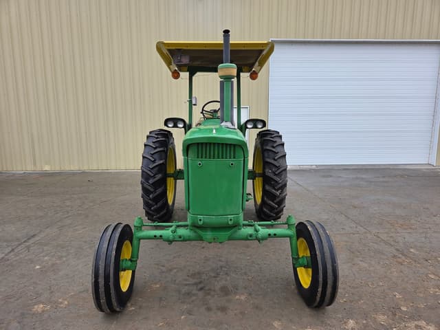 Image of John Deere 3020 equipment image 2