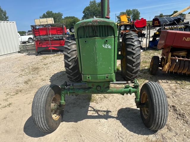 Image of John Deere 3020 equipment image 2