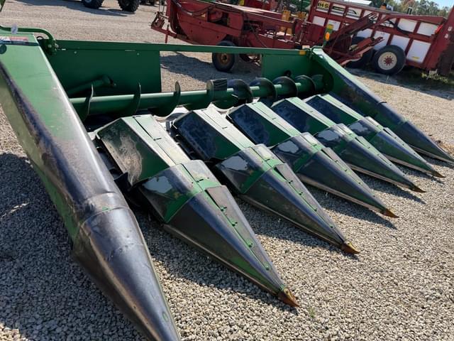 Image of John Deere 3020 equipment image 3