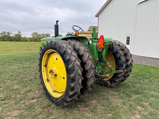 Image of John Deere 3020 equipment image 3