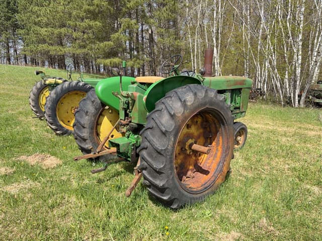 Image of John Deere 3020 equipment image 2