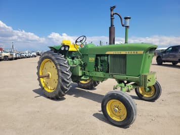 Main image John Deere 3020