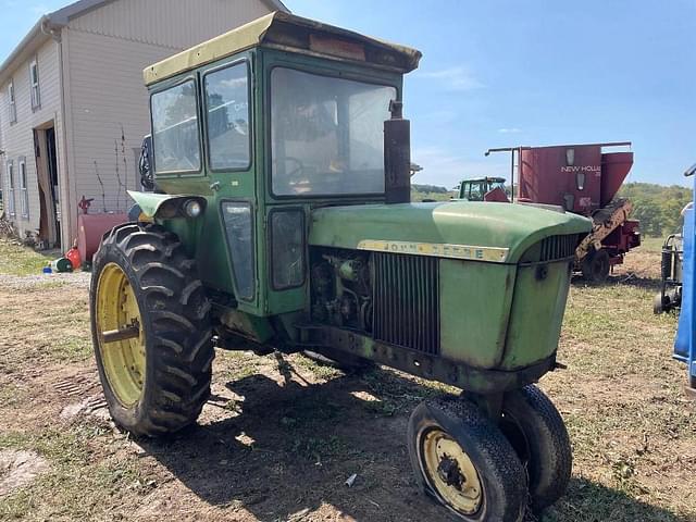 Image of John Deere 3020 equipment image 1