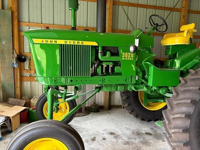 Image of John Deere 3020 equipment image 1