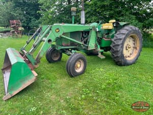John Deere 3020 Image