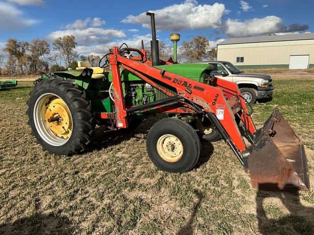 Image of John Deere 3020 equipment image 3