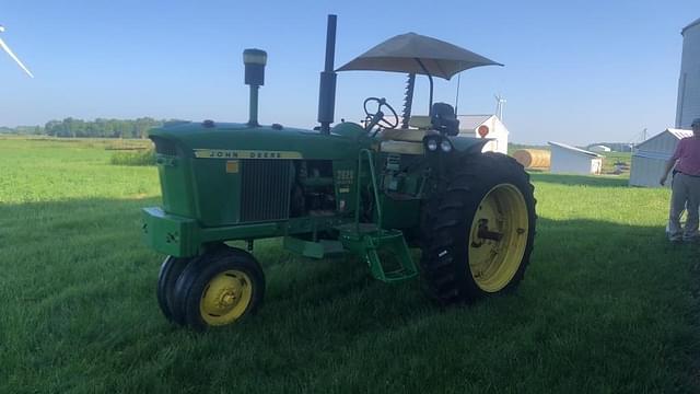 Image of John Deere 3020 equipment image 3