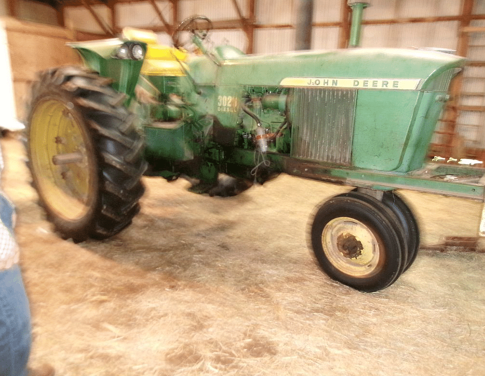 Image of John Deere 3020 Primary Image