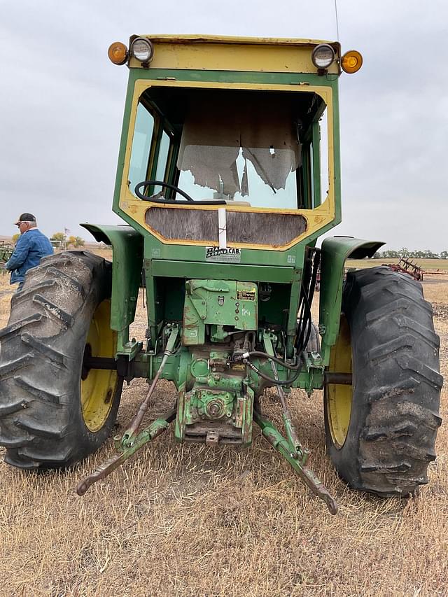 Image of John Deere 3020 equipment image 2