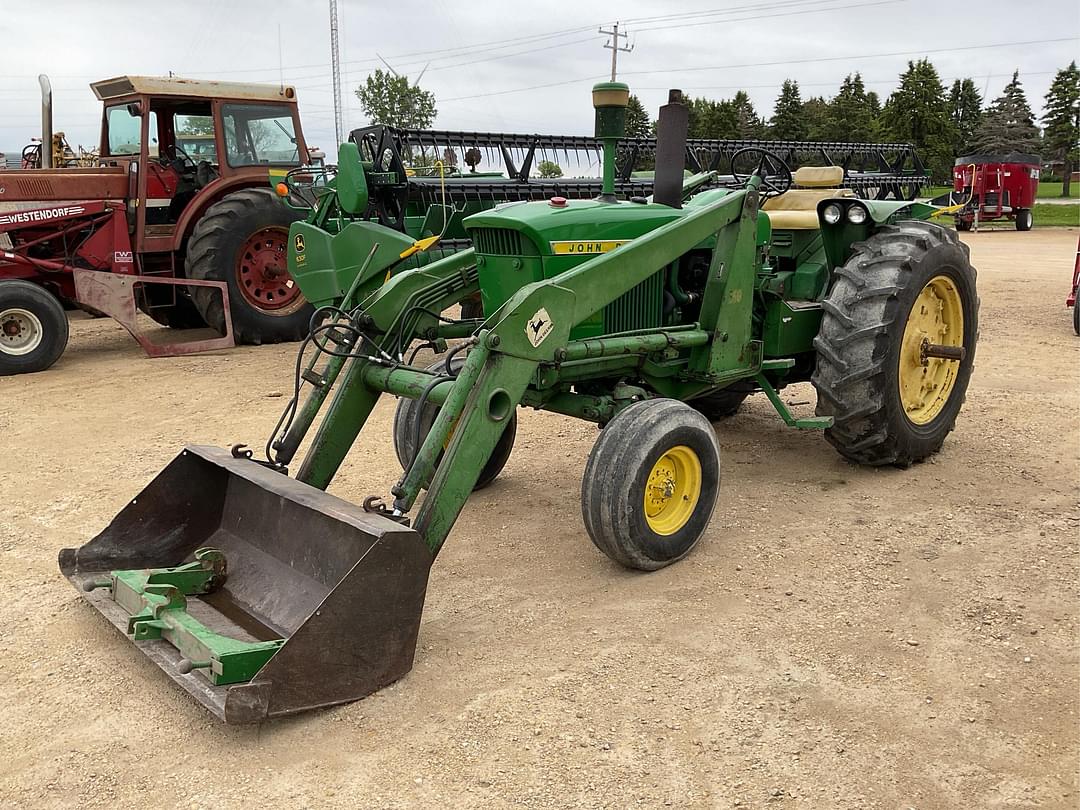 Image of John Deere 3020 Primary image