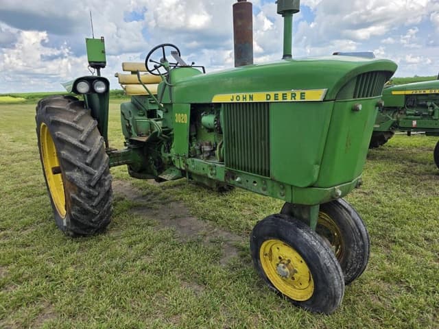 Image of John Deere 3020 equipment image 3