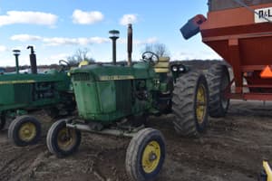 John Deere 3020 Image
