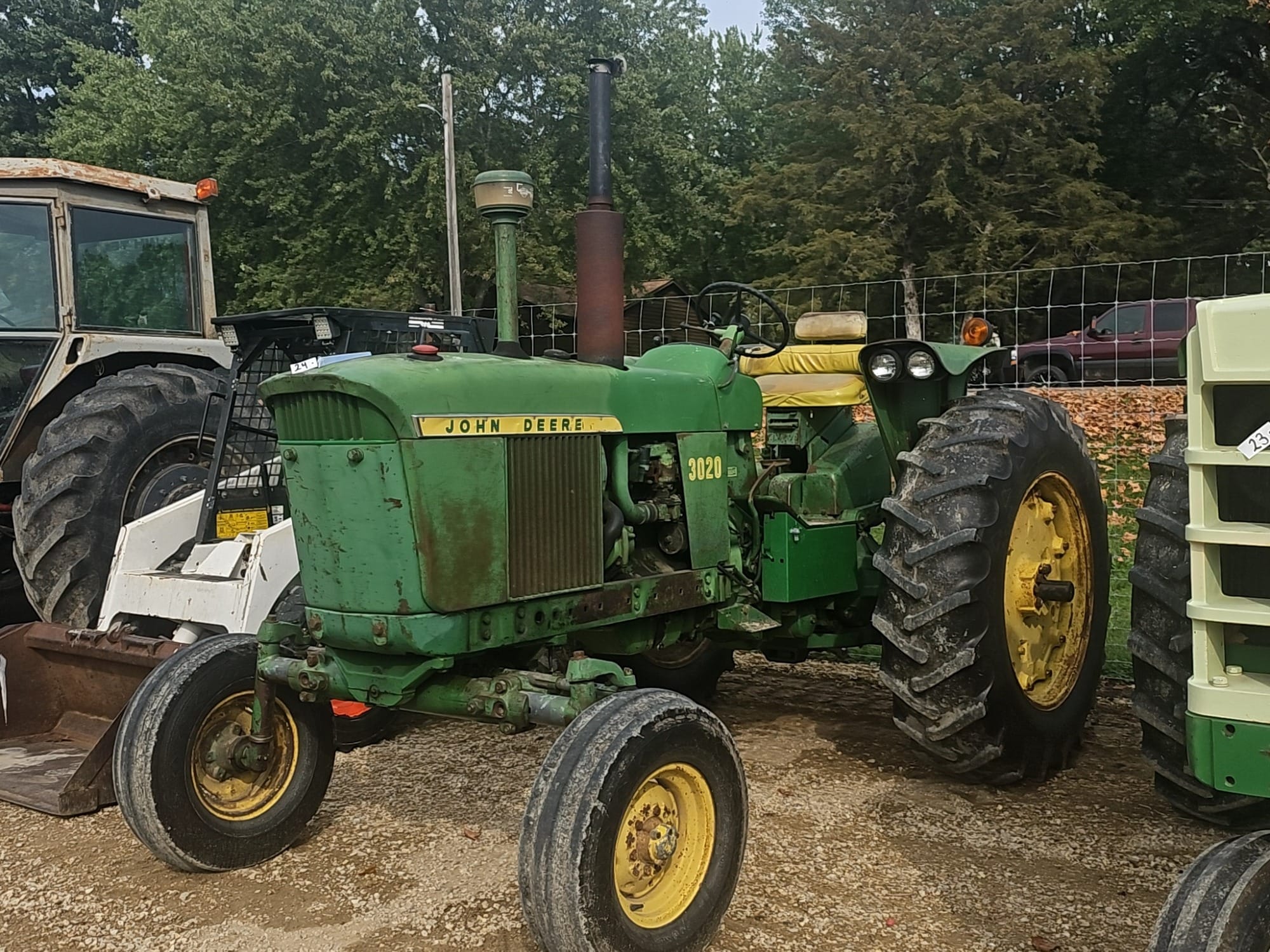 Main image John Deere 3020