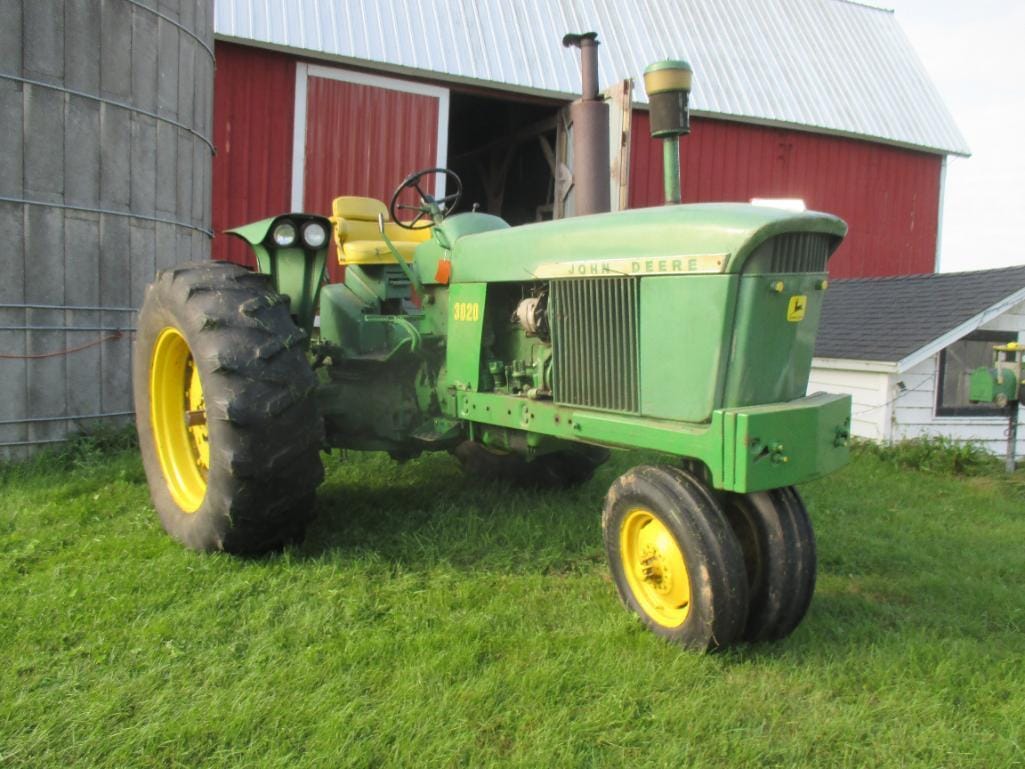 Main image John Deere 3020
