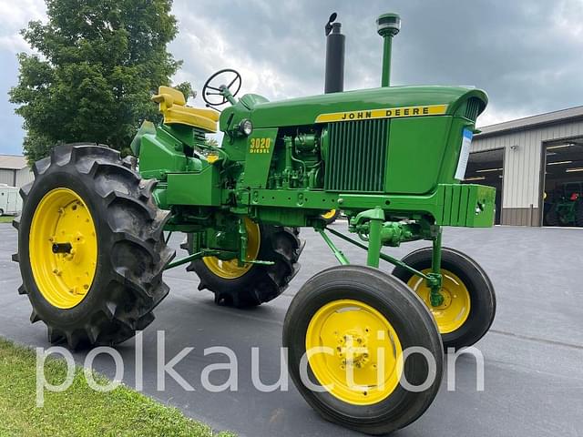 Image of John Deere 3020 equipment image 4