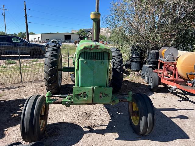 Image of John Deere 3020 equipment image 2