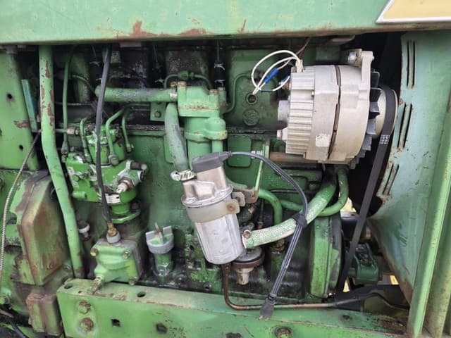 Image of John Deere 3020 equipment image 2