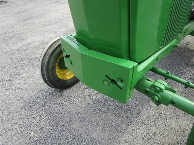 Image of John Deere 3020 equipment image 3