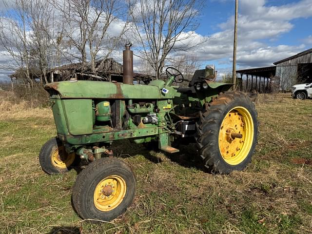 Image of John Deere 3020 equipment image 1