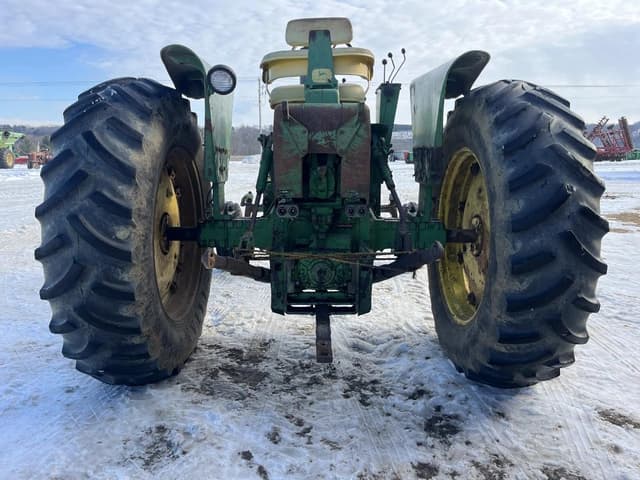 Image of John Deere 3020 equipment image 3