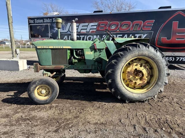 Image of John Deere 3020 equipment image 1
