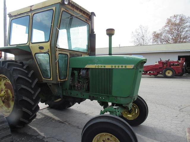 Image of John Deere 3020 equipment image 3