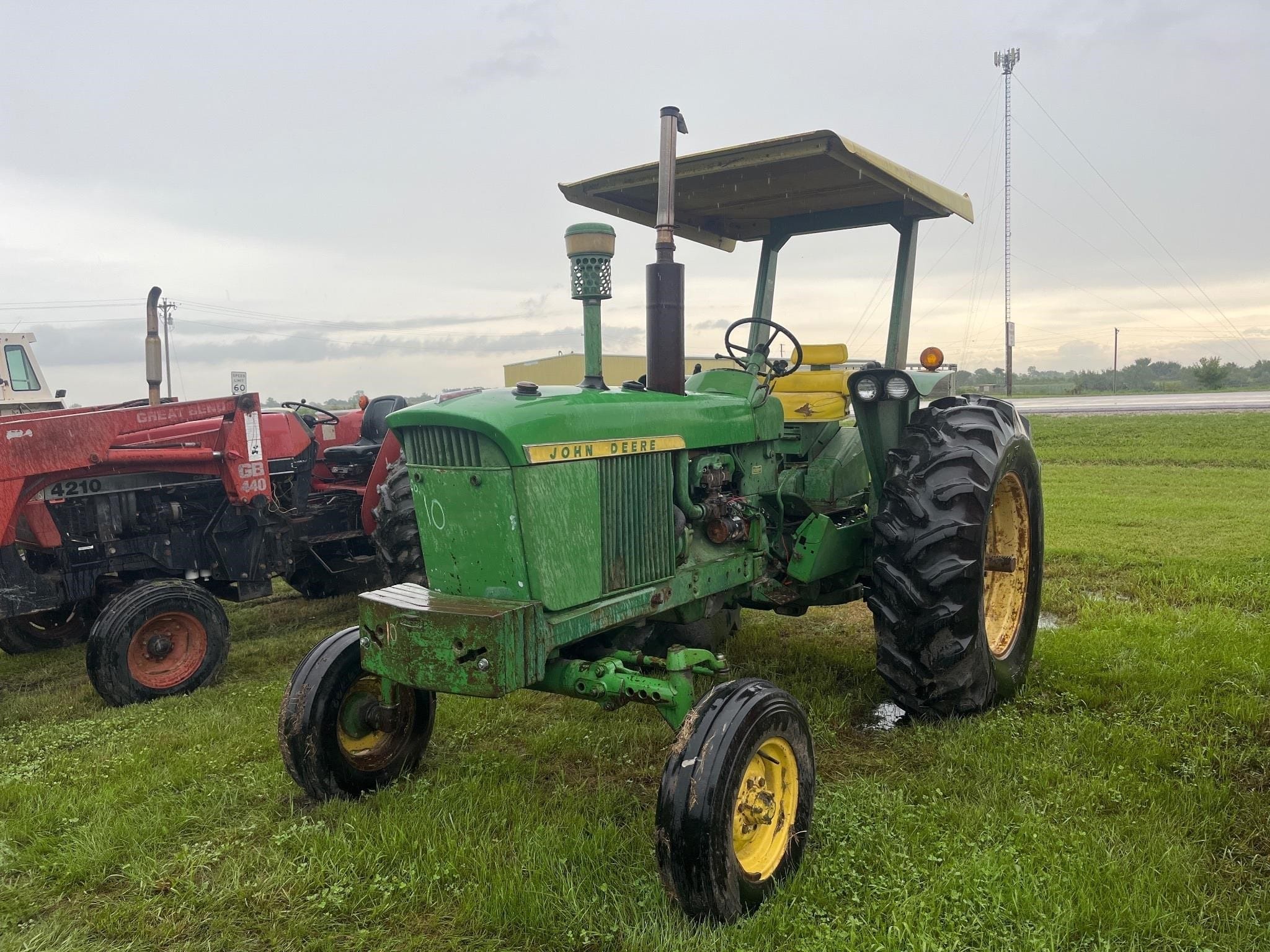 John Deere 3020 Equipment Image0