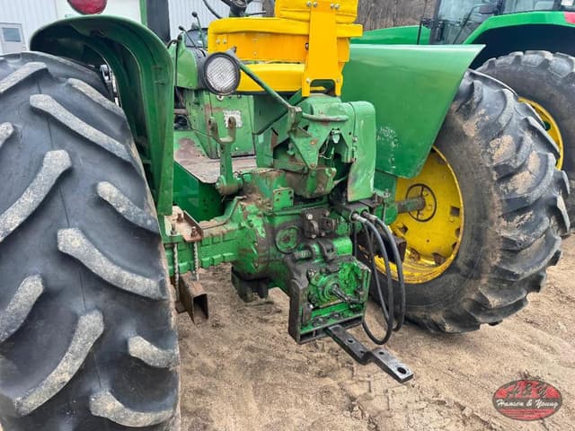 Image of John Deere 3020 equipment image 3