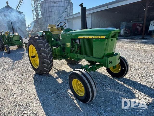 Image of John Deere 3020 equipment image 3