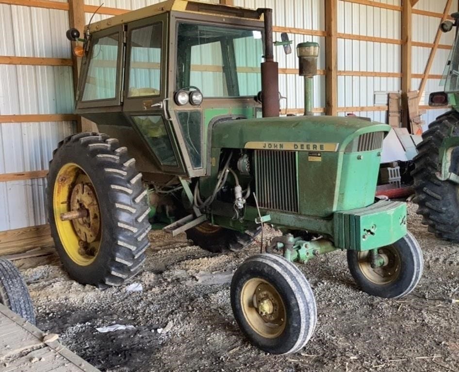 John Deere 3020 Equipment Image0