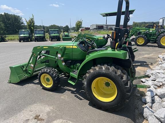 Image of John Deere 3025D equipment image 1