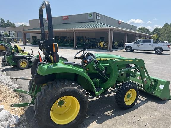 Image of John Deere 3025D equipment image 3