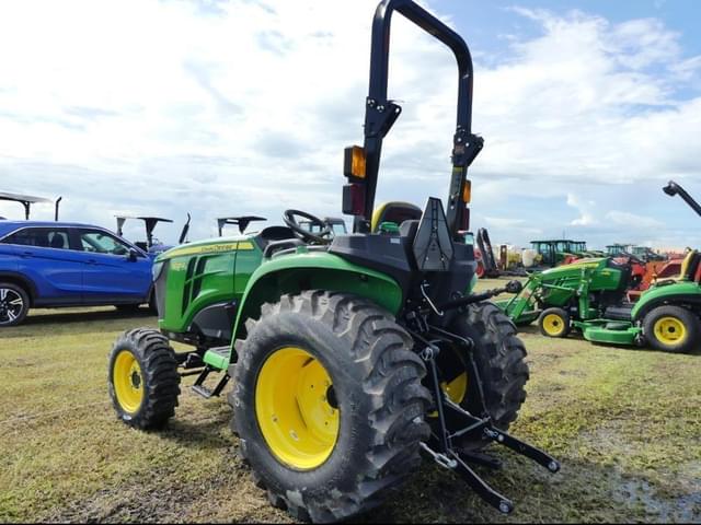 Image of John Deere 3025E equipment image 3