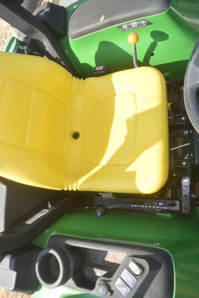 Image of John Deere 3025E equipment image 4