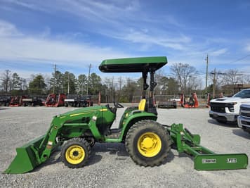 Main image John Deere 3025E