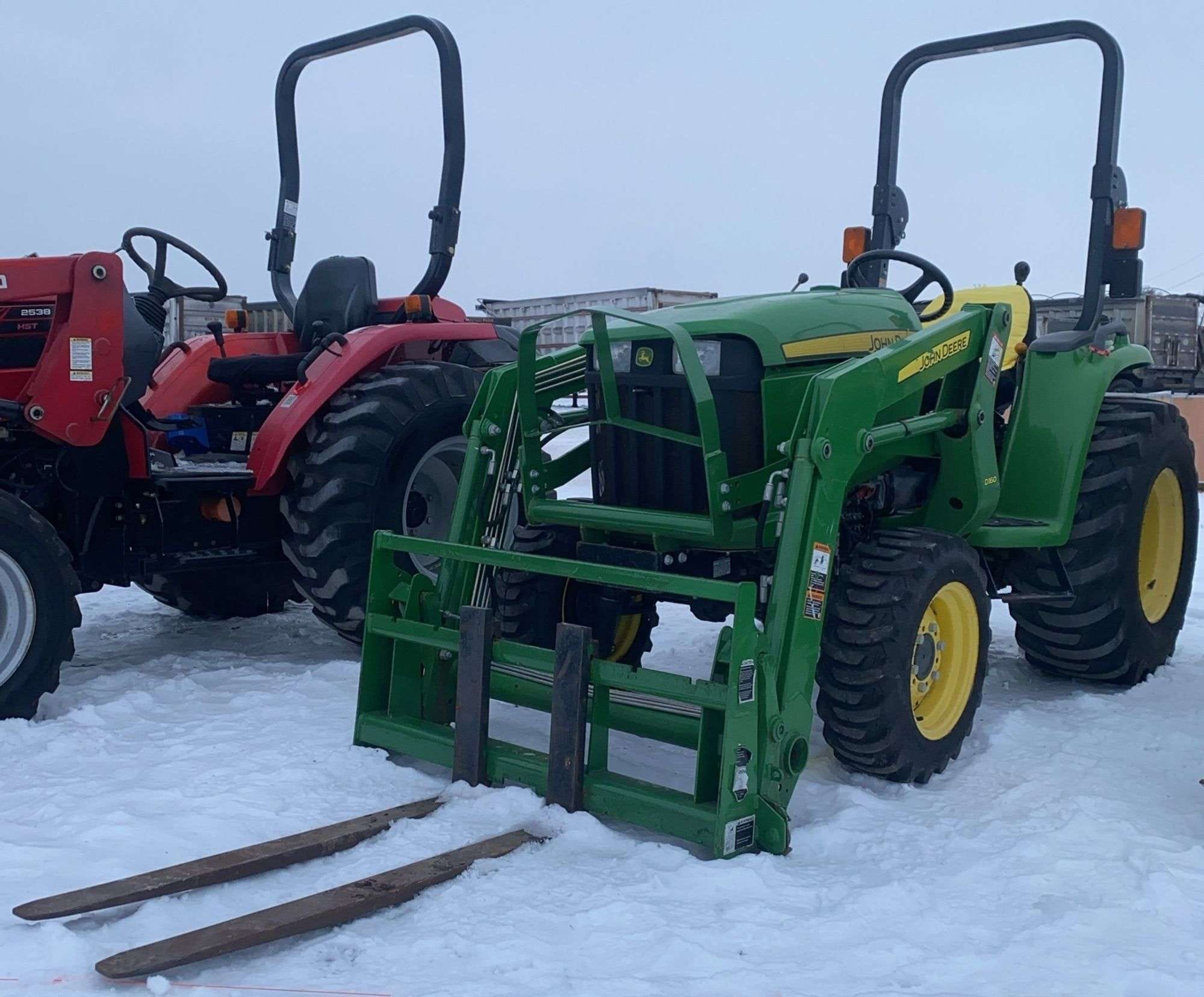 John Deere 3025E Equipment Image0