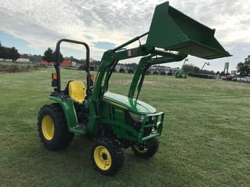 Main image John Deere 3025E