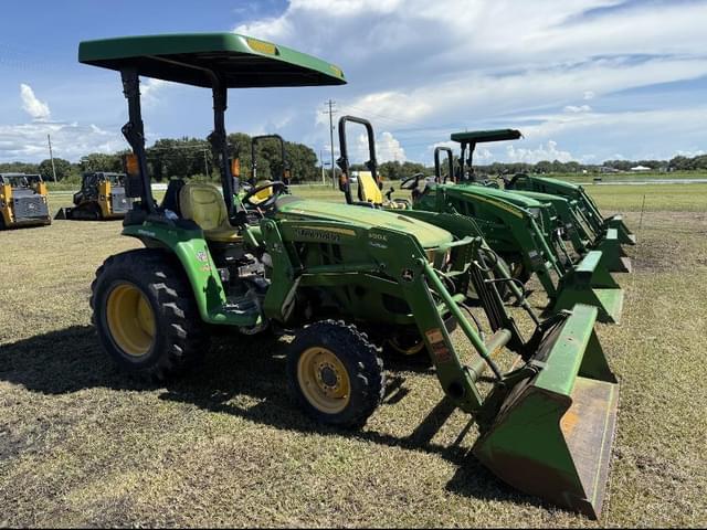 Image of John Deere 3025E equipment image 1
