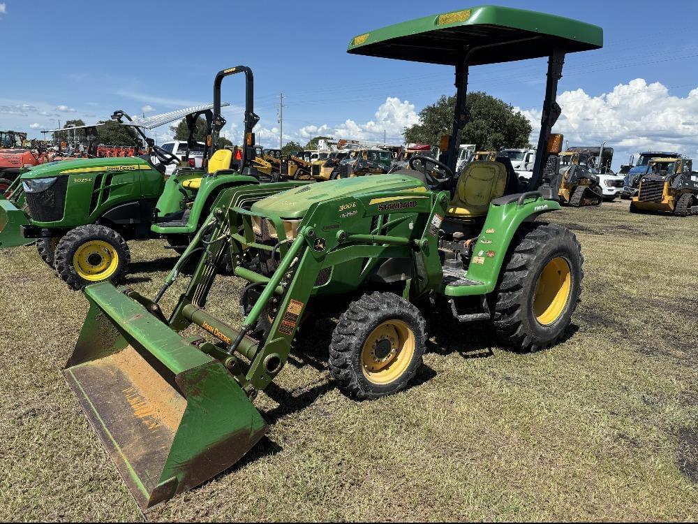 Image of John Deere 3025E Primary image