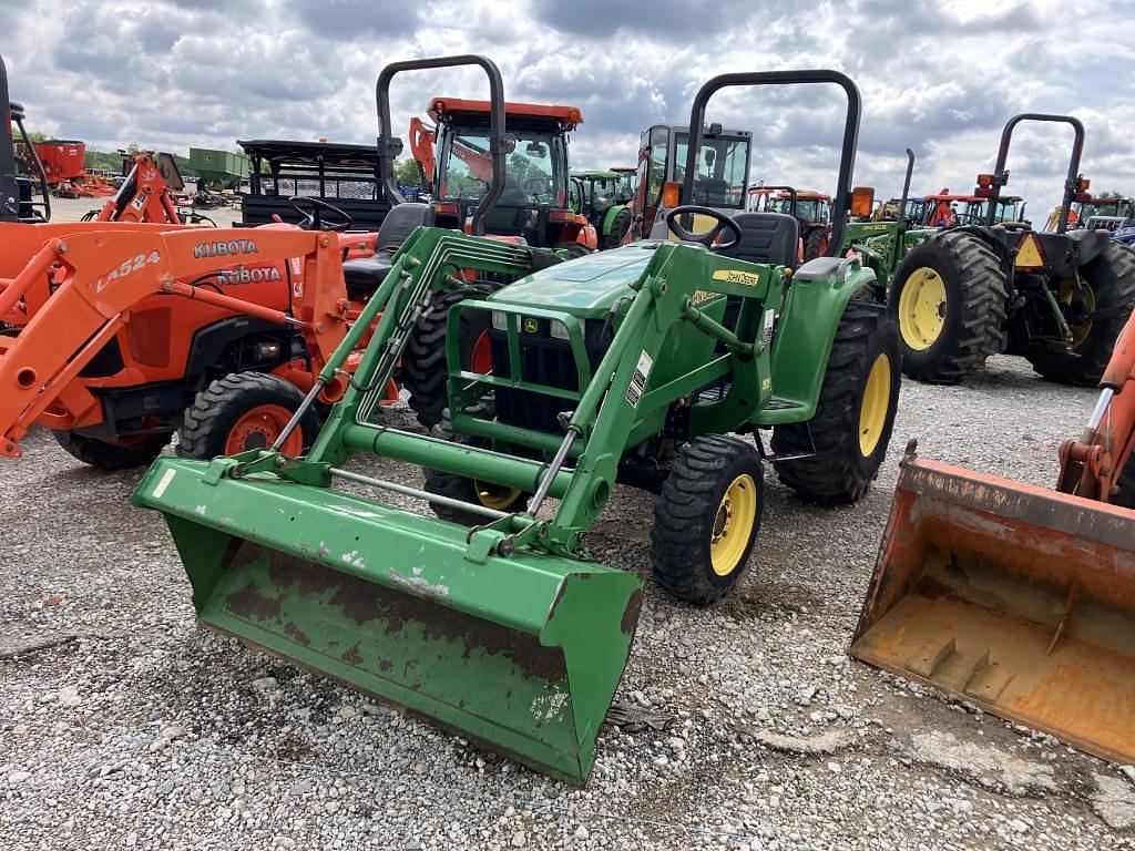 Image of John Deere 3032E Primary image