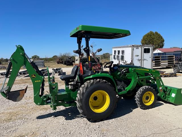 Image of John Deere 3032E equipment image 2