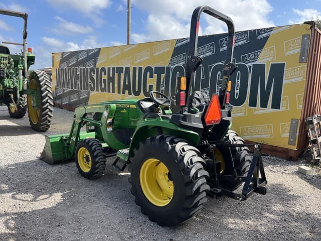 Image of John Deere 3032E equipment image 2