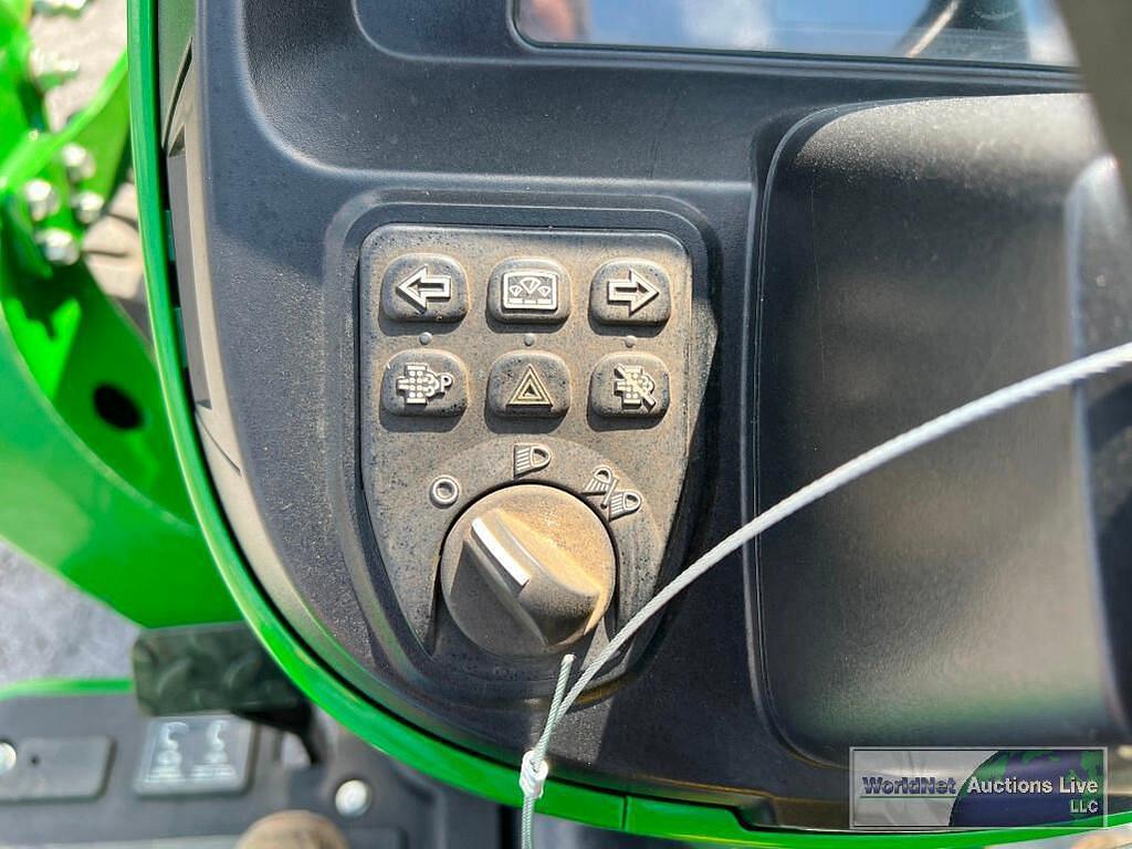 Main image John Deere 3032E 13