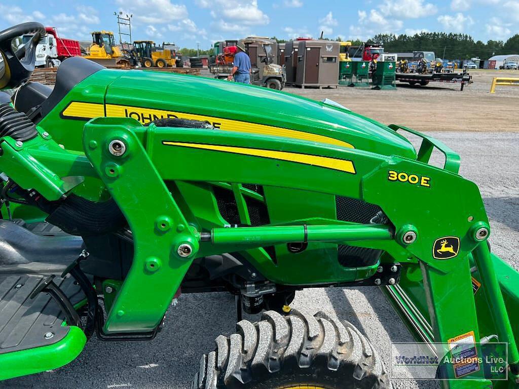 Main image John Deere 3032E 21